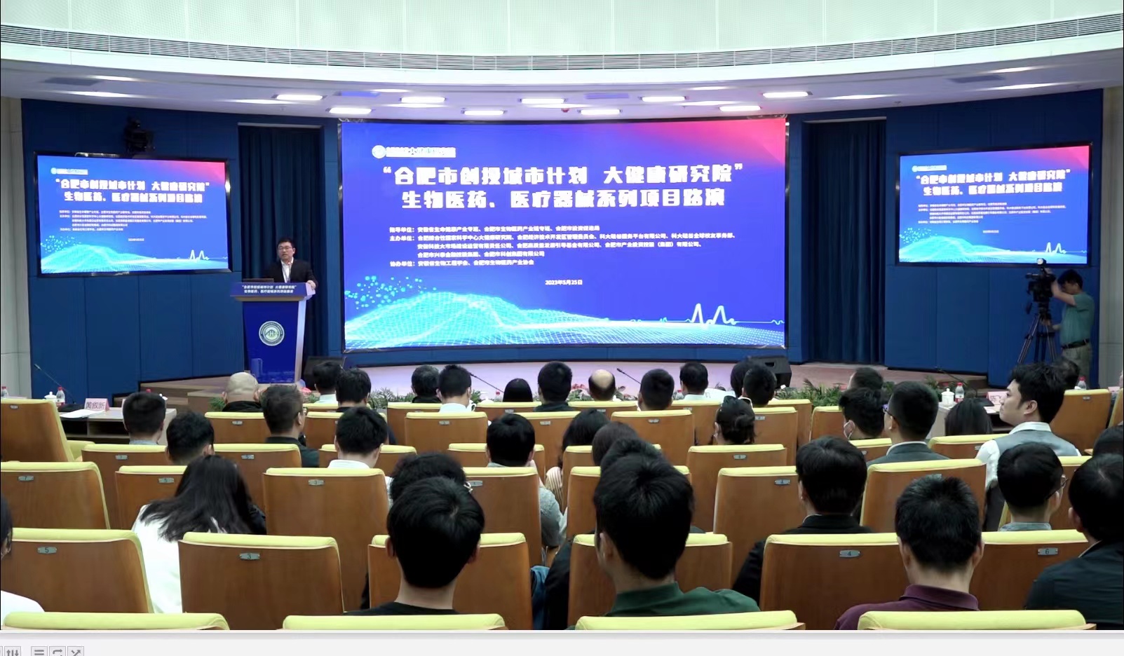 微信图片-修.jpg