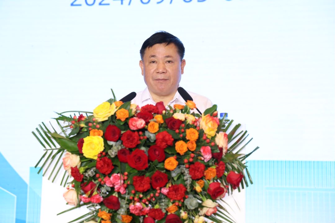 汪毅2.jpg